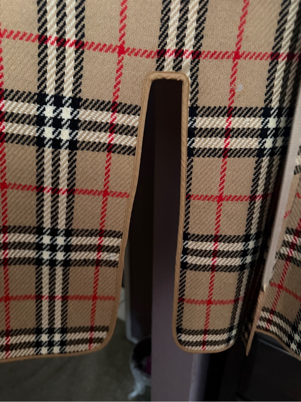 Burberry Tan Trench Coat with Signature Check Lining - Picture 14 of 14